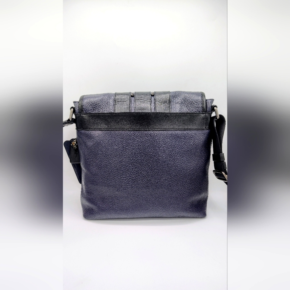 Coach Bond small Messenger Bag. Pebble Leather Navy/black. Upcrafted w skulls. - Picture 11 of 15